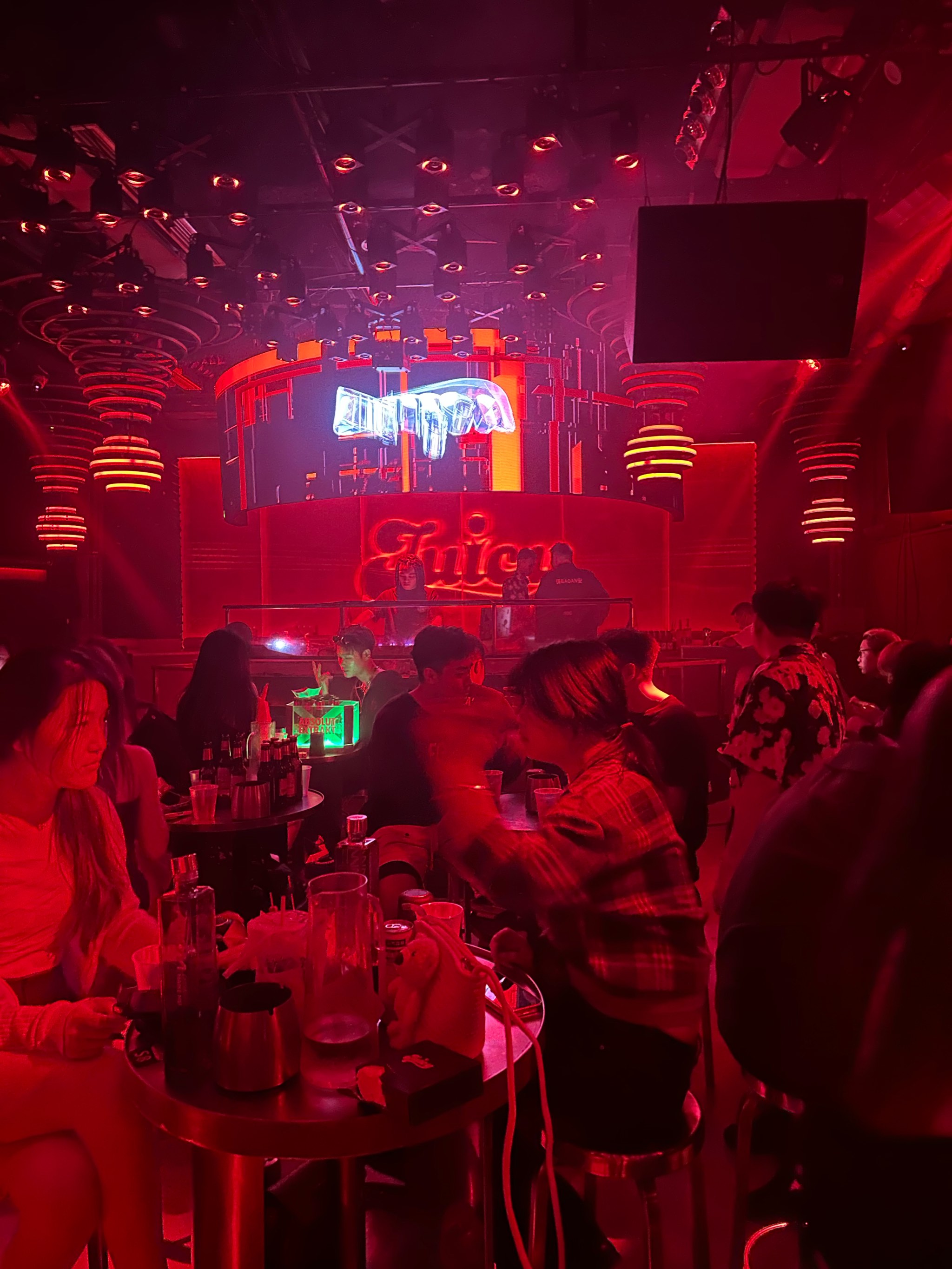 云浮商务KT宴悦低端场-罗定市ktv预定